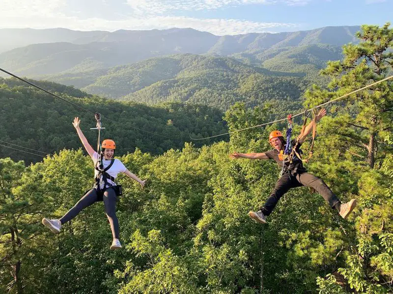 smoky mountain ziplines canopy tour