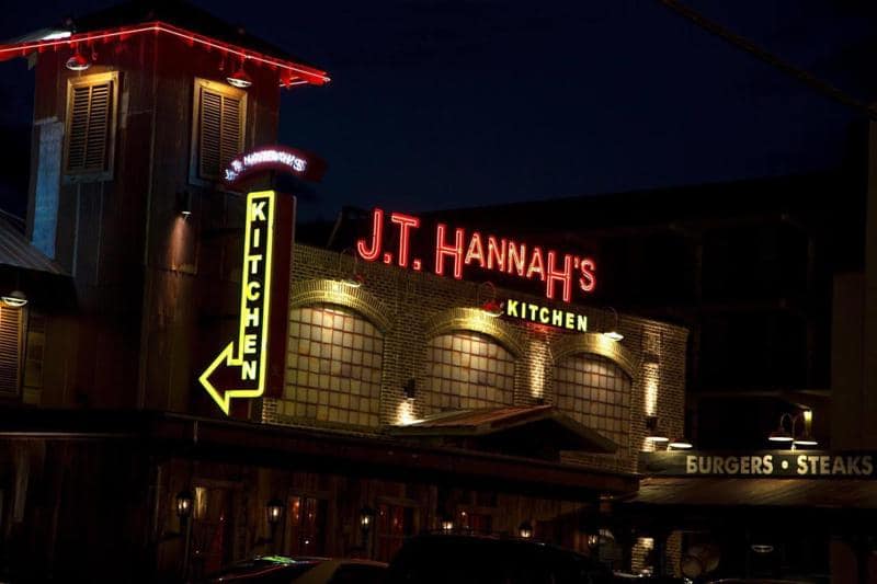 8 Best Barbecue Restaurants In Pigeon Forge   JT Hannahs Kitchen 