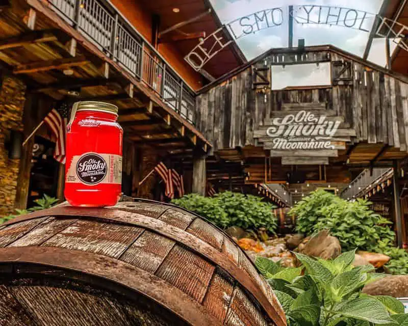 Ole Smoky Moonshine 1