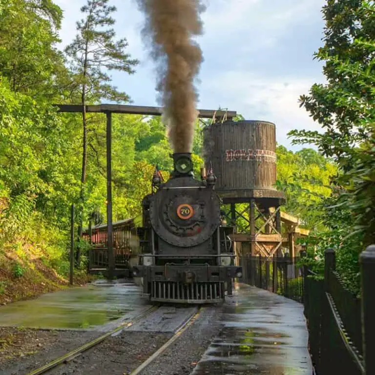 8 Scenic Train Rides in the Great Smoky Mountains Smoky Mountain Opry
